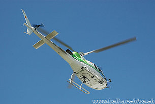 Balzers/FL, agosto 2008 - L'AS 350B3 Ecureuil HB-ZDE in servizio con la Rhein-Helikopter (M. Bazzani)