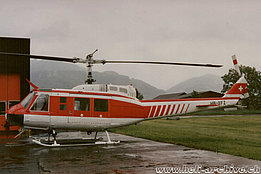 Belp/BE, 1990s - The Bell 205A-1 HB-XFZ in service with Heliswiss (archive E. Krebs)