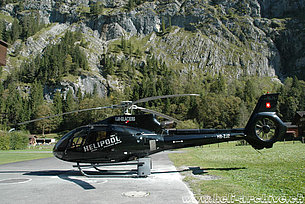 Lauterbrunnen/BE, ottobre 2011 - L'EC 130B4 HB-ZJZ in servizio con la Air Glaciers (M. Bazzani)