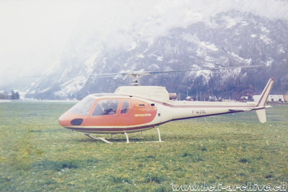 The third AS 350 of the pre-series (s/n 1'003) with call-sign F-WZAL at Mollis/GL. This picture was probably taken during a demonstration tour late in 1977 or early 1978 (family Kolesnik)