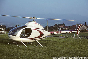 Ecuvillens/FR, August 1991 - The Rotorway Exec 90 HB-YEN belonging to Amiet Raymond (archive P. Wernli)