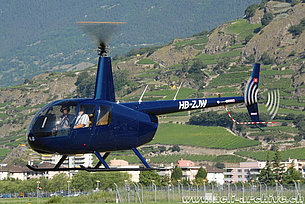 Sion/VS, luglio 2008 - Il Robinson R-44 Raven II in servizio con la Héli-Alpes SA (N. Däpp)