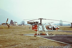 Aeroporto cantonale di Locarno/TI, marzo 1987 - L'SA 315B Lama HB-XGG in servizio con la Eliticino (HAB)