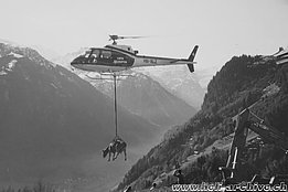 Swiss Alps, 1980s - The AS 350B Ecureuil HB-XLZ in service with Linth Helikopter (fam. Kolesnik)