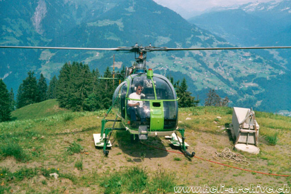 Summer 2001 - David Vogt at the controls of the SA 315B Lama (archive D. Vogt)