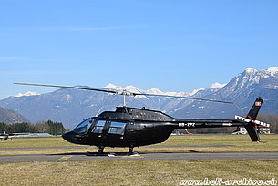 Aeroporto cantonale di Locarno/TI, marzo 2015 - L'Agusta-Bell 206B Jet Ranger III HB-ZPZ in servizio con la Airport Helicopter AHB AG (M. Bazzani)