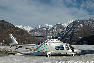 San Vittore/GR, febbraio 2010 - L'Agusta A109S HB-ZSM in servizio con la Skymedia (M. Bazzani)