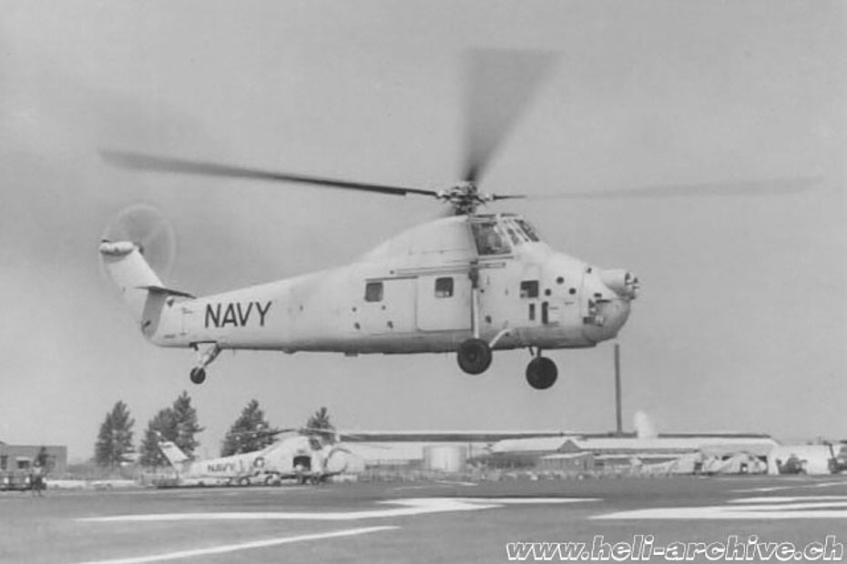 One of the two Sikorsky SH-34 HSS-1F Seabat powered by two General Electric T-58 (Sikorsky archives)