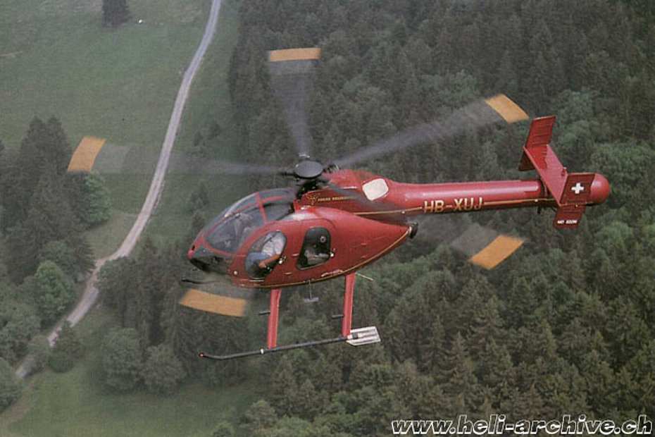 Giugno 1992 - Il MDD 520N HB-XUJ è stato il primo Notar ad entrare in servizio in Europa (archivio Fuchs Helikopter)