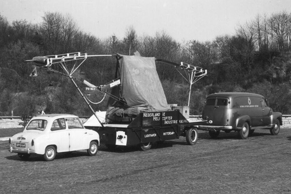 Marzo 1959 - Il mini convoglio fotografato prima della partenza verso la Svizzera (Will A. Kuipers)