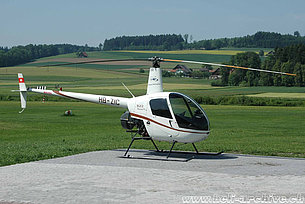 Beromünster/LU, May 2009 - The Robinson R-22 Mariner II HB-ZIC in service with Airport Helicopter (K. Albisser)