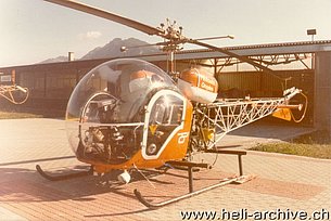 Gruyères/FR, October 1980 - The Westland/Agusta-Bell 47G3B-1 HB-XHM in service with Heliswiss (E. Devaud)