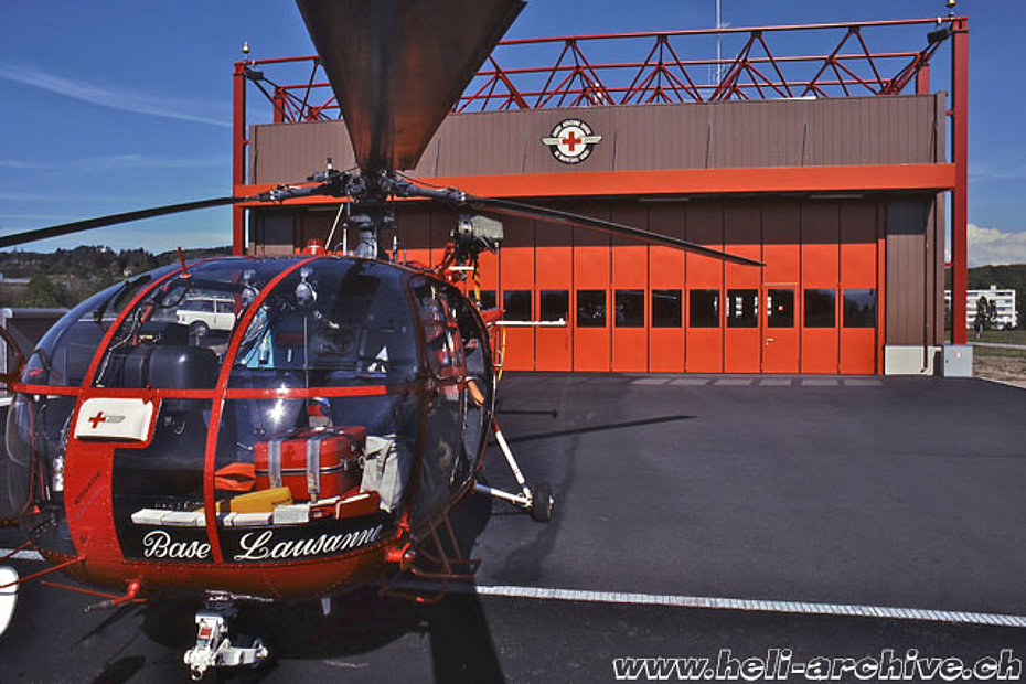The SA 319B Alouette 3 HB-XHY in front of the Rega's hangar in Lausanne. With this aircraft Silvio Refondini has performed hundreds of SAR missions (S. Refondini) 