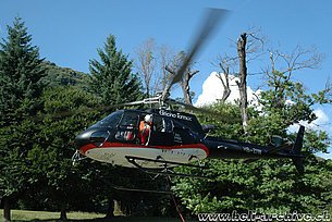 Sementina, San Defendente/TI, July 2009 - The AS 350B3 Ecureuil HB-ZIW in service with Tarmac Aviation (M. Bazzani)