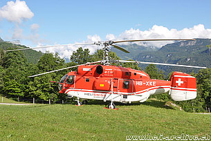 Schattenhalb/BE, maggio 2011 - Il Kamov KA-32A12 HB-XKE in servizio con la Heliswiss International AG (K. Albisser)