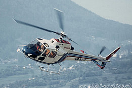 1980s - The AS 350B Ecureuil HB-XLU in service with Air Grischa (P. Wernli)
