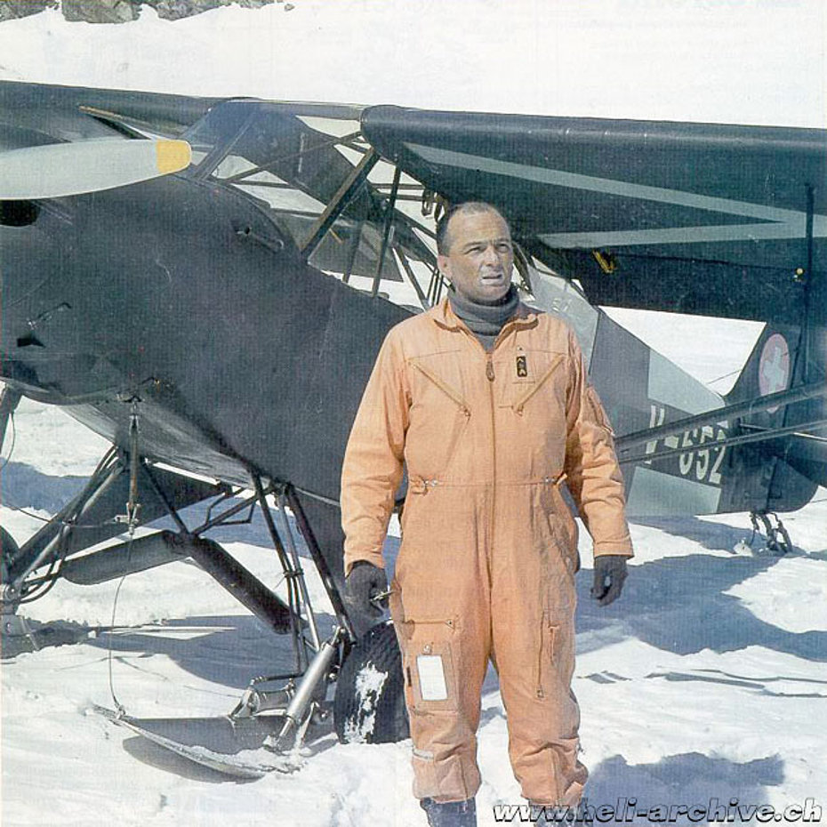 1960 Ghiacciaio del Forno - Corso per piloti dei ghiacciai su Piper Super Cub (HAB)