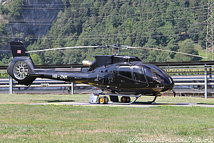 Untervaz/GR, agosto 2015 - L'EC 130T2 HB-ZNM in servizio con la Swiss Helicopter AG (M. Ceresa)