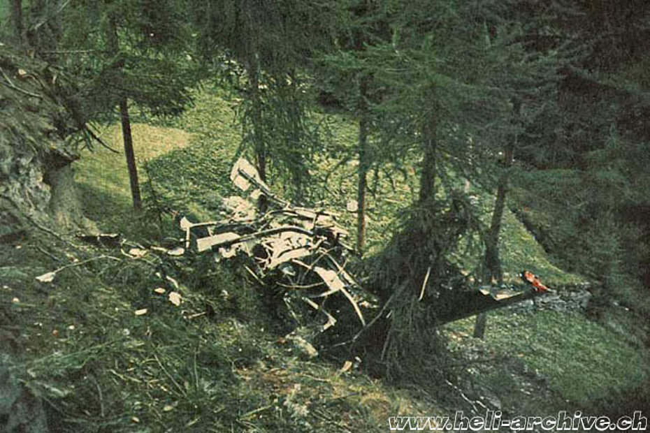 The wreck of the SA 315B Lama HB-XDX (HAB)