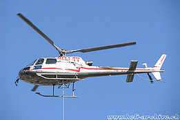 Febbraio 2011 - L'AS 350B3+ Ecureuil HB-ZJO in servizio con la Heli-TV (HAB)