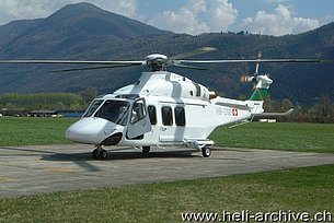 Locarno airport/TI, April 2005 - The Agusta-Westland 139 HB-ZGE in service with Aga Khan Foundation (E. Rezzonico)