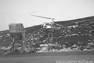 Estate 1980 - L'Hiller-Soloy UH-12E4T HB-XLF in servizio con la Eisenhut Aviation AG (famiglia Kolesnik)
