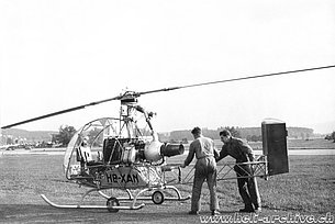 Aeroporto di Kloten/ZH - L'elicottero SO 1221PS Djinn HB-XAN in servizio con la Air Import (foto S. Maurer via M. Kramer)