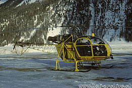 Samedan/GR, February 1999 - The SA 315B Lama HB-XUA in service with Heli-Bernina (A. Heumann)