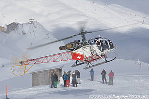 Lauberhorn race, January 2016 - The SA 315B Lama HB-XZU in service with Air Glaciers (N. Däpp)