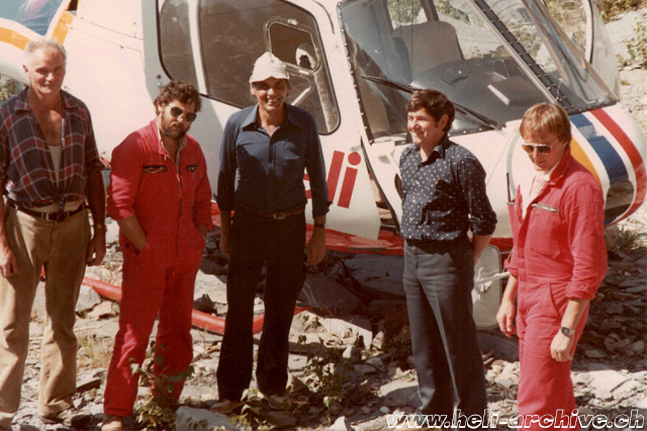 Early 1980s - Heinz von Wyl (2nd from left) photographed on a building site (family von Wyl)