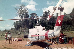 Suriname 1972 - L'Agusta-Bell 204B HB-XCG in servizio con la Heliswiss (HAB)