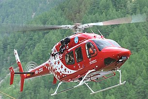 Zermatt/VS, agosto 2012 - Il Bell 429 HB-ZSU con i colori della Air Zermatt (H. Zurniwen)