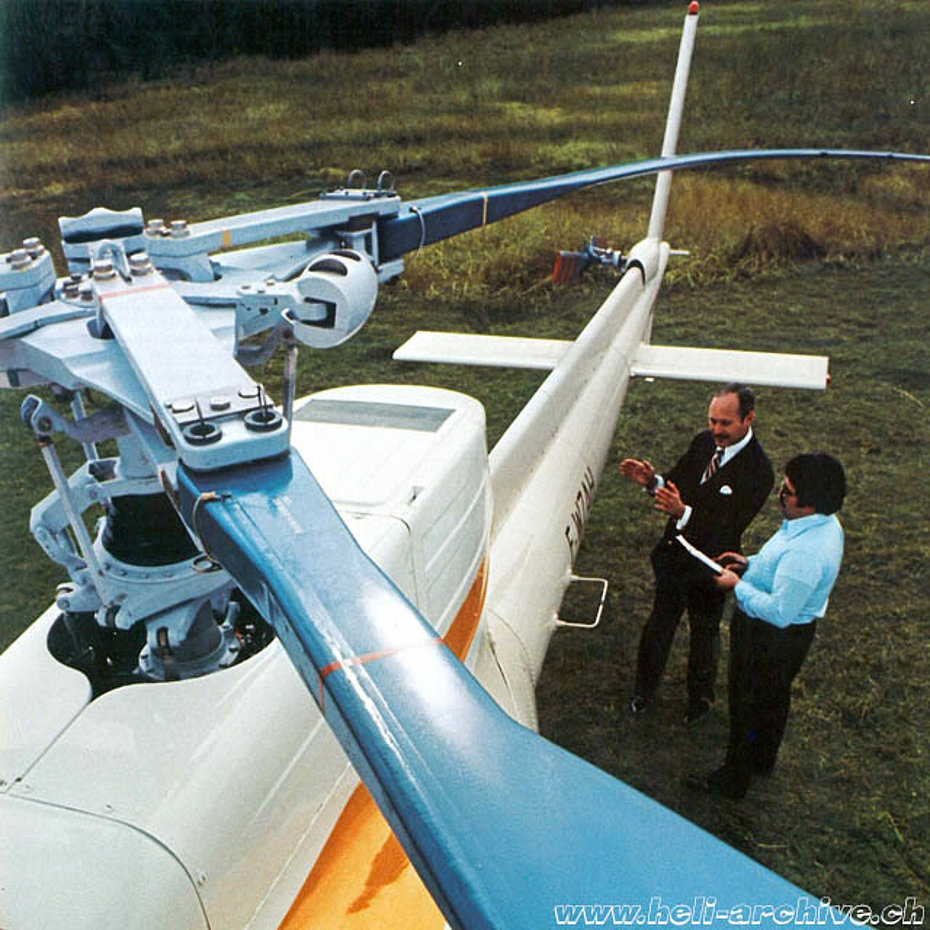 Sikorsky claimed a patent for the "bifilar absorber" tested on the AS 350 (HAB)