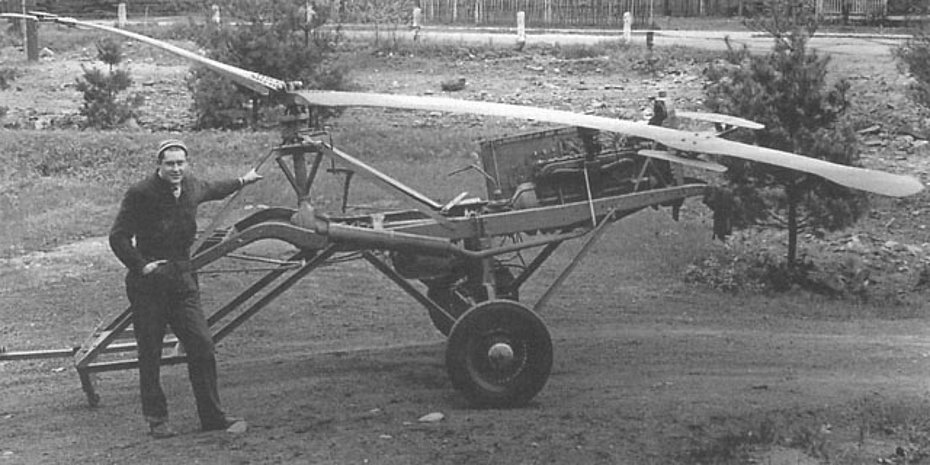 1945 - Charles H. Kaman beside the original rotor test rig (archive Kaman)