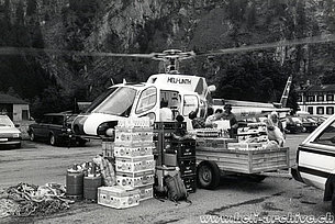 1990s - The AS 350B2 Ecureuil HB-XUU in service with Linth Helikopter (HAB)
