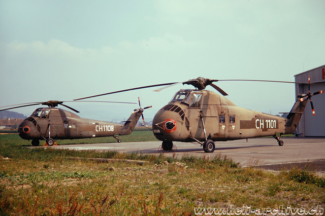 Belp/BE, early 1970s - Two German H-34 in front of the Heliswiss' hangar (archive P. Aegerter)