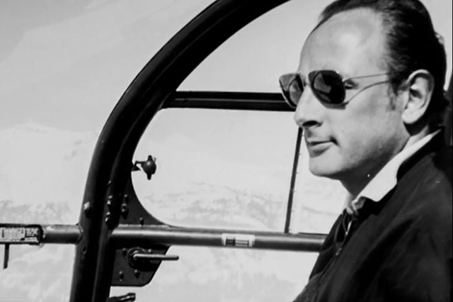 Bruno Bagnoud fotografato ai comandi di un Alouette 3 nei primi anni Settanta (Air Glaciers)
