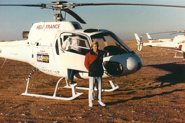 January 1986 - One of the last pictures of François-Xavier Bagnoud here beside the AS 350B Ecureuil F-GEAM in service with Heli France. At the controls of this helicopter he lost his life on January 15, 1986 (family Bagnoud)