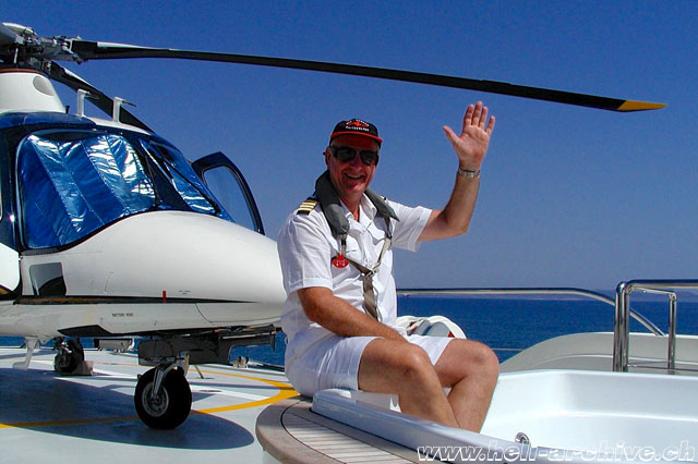 Momenti di relax a bordo di uno yacht sul quale ha prestato servizio come pilota VIP (S. Refondini)